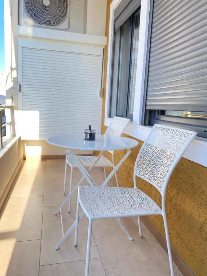 Comfort Apartament, Near The Beach *
